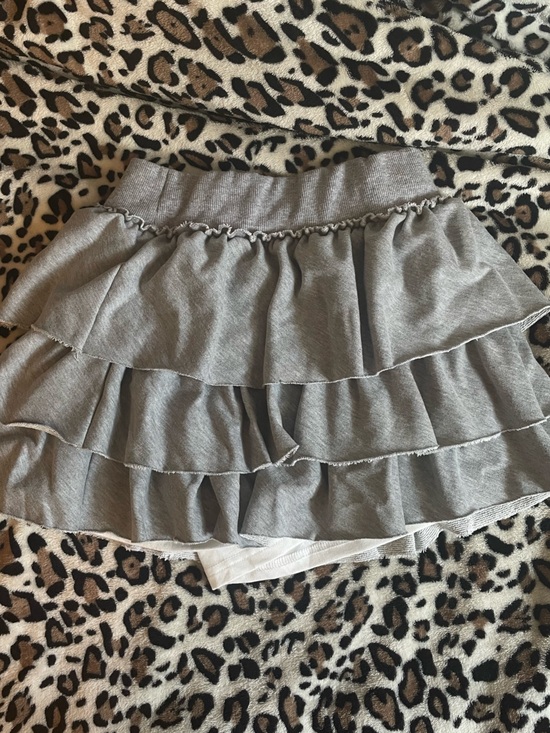 unbranded Dresses & Skirts - ♡ Tiered Ruffle Mini Skirt